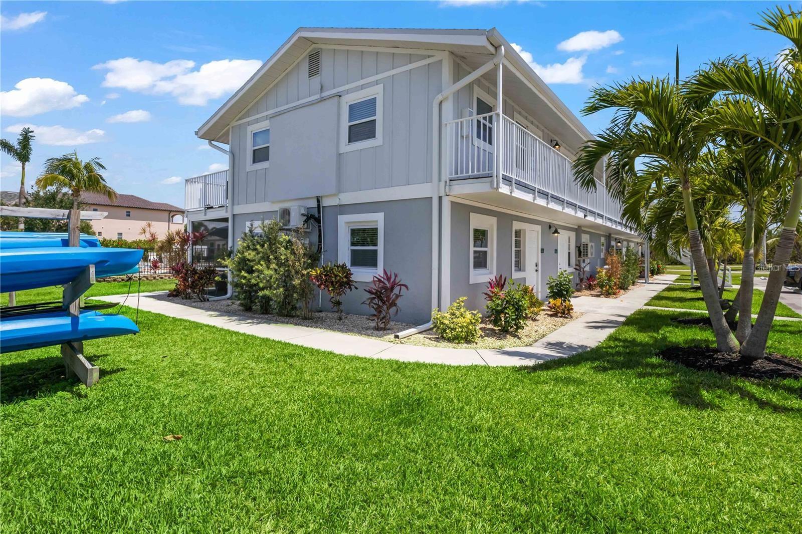 12 Hotel Rooms and 5 Boat Slips For Sale in Matlacha, FL $3,250,000